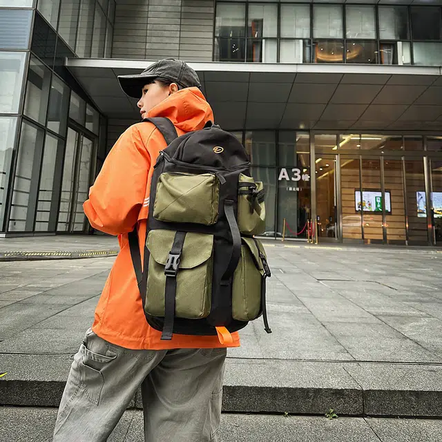 泰迪珍藏 机能风多口袋运动登山旅行多功能 尼龙 双肩包 男女同款情侣款 军绿色/灰色/黑色
