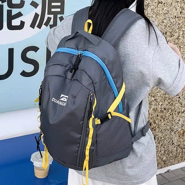 泰迪珍藏 轻便背包大容量旅行初中生高中大学生登山书包 牛津布 双肩包 男女同款情侣款 米白色/深灰色/黑色