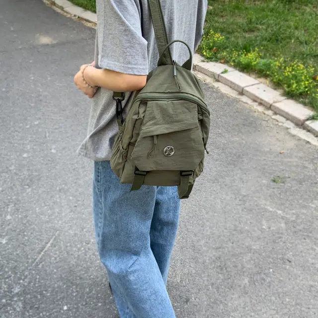 泰迪珍藏 多功能两用双背包骑行轻便通勤旅行小背包 尼龙 双肩包 女款 多色