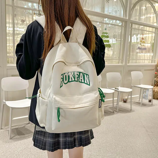 泰迪珍藏 初中生韩系学院风旅游轻便中学生百搭背包 尼龙 双肩包 女款 多色