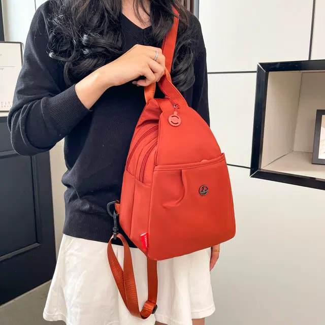 泰迪珍藏 日常通勤 尼龙 胸包 常规 女款 多色