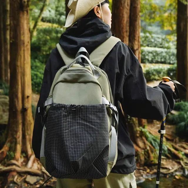 泰迪珍藏 时尚简约旅行外出轻便 尼龙 双肩包 男女同款情侣款 多色