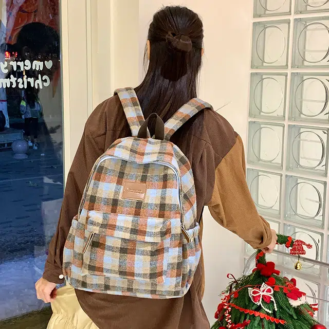 泰迪珍藏 腊肠狗格子书包女生卡通可爱少女背包日系初中高中大学生包女 布 双肩包 女款 多色