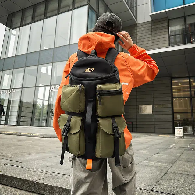 泰迪珍藏 机能风多口袋运动登山旅行多功能 尼龙 双肩包 男女同款情侣款 军绿色/灰色/黑色