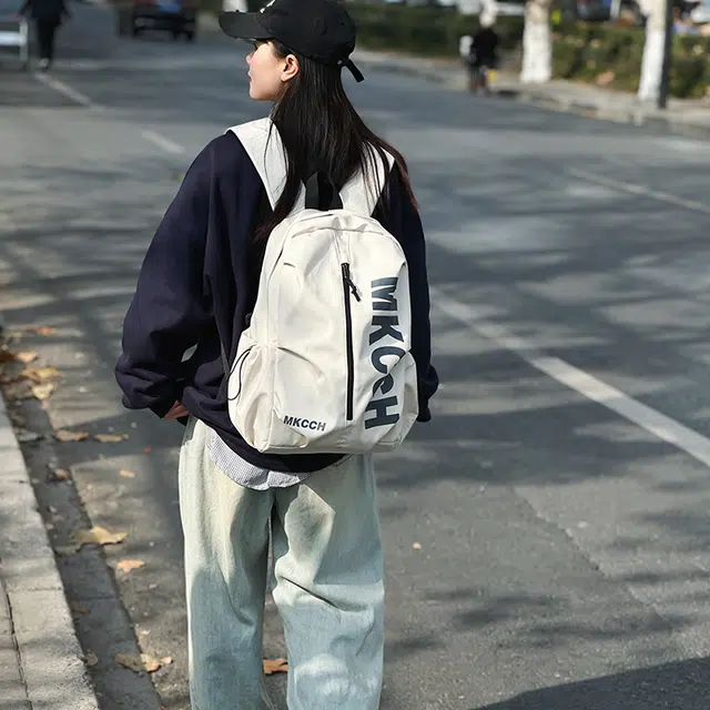 泰迪珍藏 字母印花日系休闲初高中大学生大容量轻便书包 尼龙 双肩包 男女同款情侣款 多色