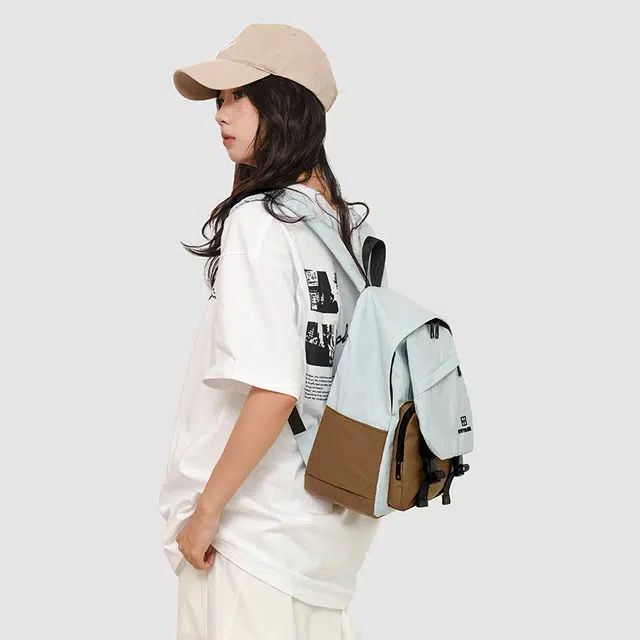 泰迪珍藏 时尚简约轻便外出旅行百搭 尼龙 双肩包 女款 多色