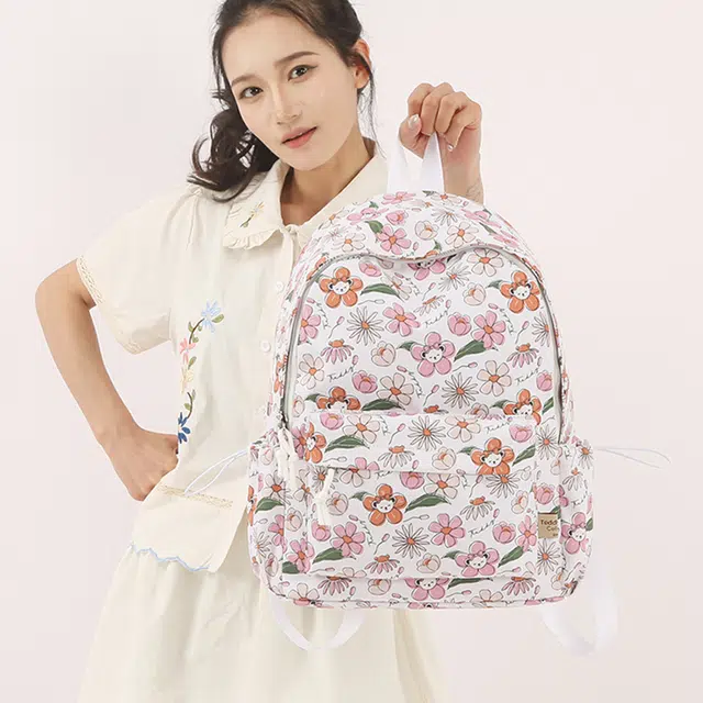 泰迪珍藏 清新韩版日系碎花校园休闲 尼龙 双肩包 常规 女款 白色
