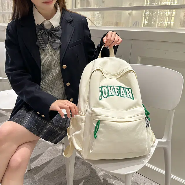 泰迪珍藏 初中生韩系学院风旅游轻便中学生百搭背包 尼龙 双肩包 女款 多色