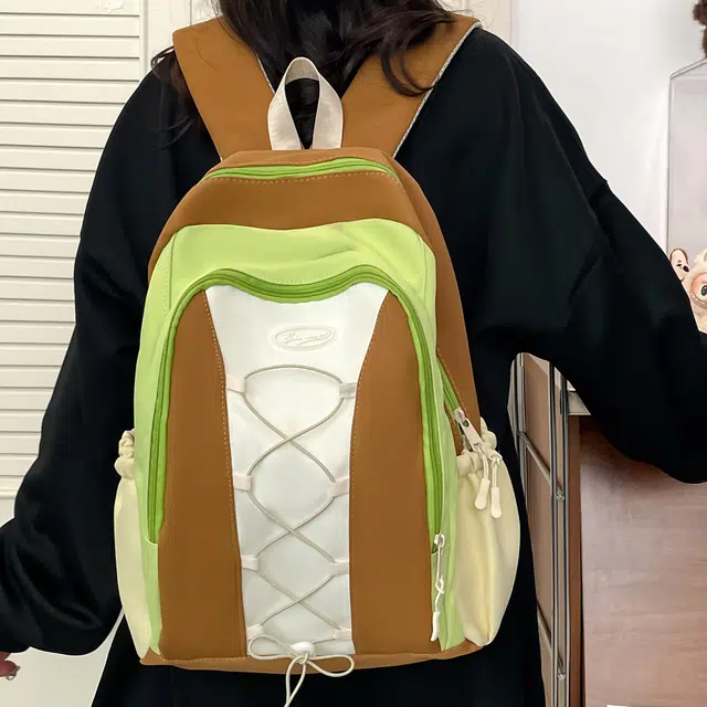 泰迪珍藏 可爱撞色百搭轻便通勤 尼龙 双肩包 女款 多色