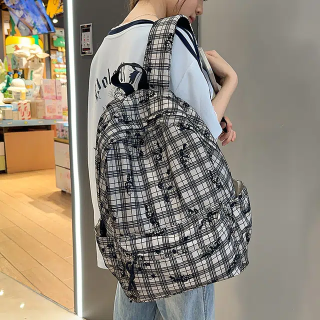 泰迪珍藏 高颜值碎花轻便通勤 提花面料 双肩包 女款 多色