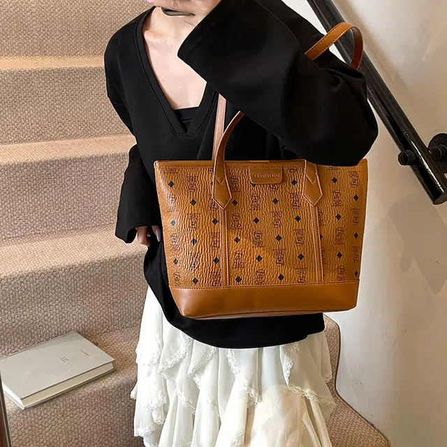 PU Tote