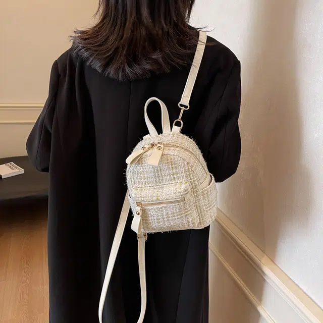 泰迪珍藏 小巧精致金丝呢子小香风时尚百搭简约 布 双肩包 女款 白色/黑色