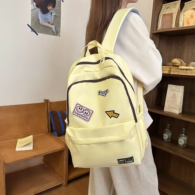 泰迪珍藏 韩版轻便百搭 尼龙 双肩包 常规 女款 多色