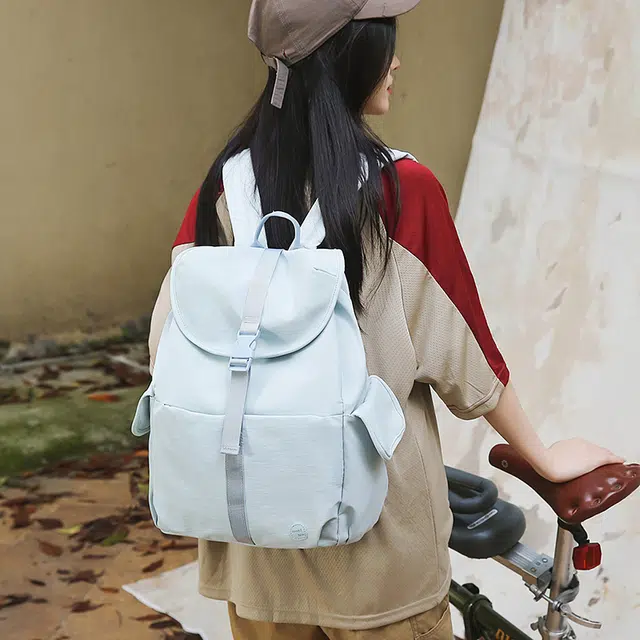 泰迪珍藏 多口袋轻便双背包大学生休闲旅游背包简约款背包抽绳翻盖韩版书包 尼龙 双肩包 女款 多色