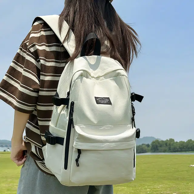 泰迪珍藏 韩版书包大学生大容量高中初中生中学生背包 尼龙 双肩包 男女同款情侣款 乳白色/灰色/卡其色/黑色