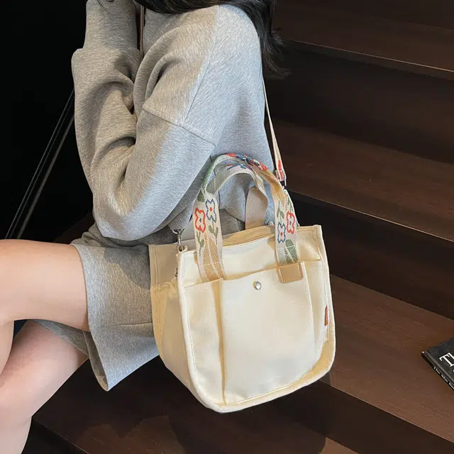 泰迪珍藏 托特包时尚简约百搭 布 单肩斜挎手提包 常规 女款 多色