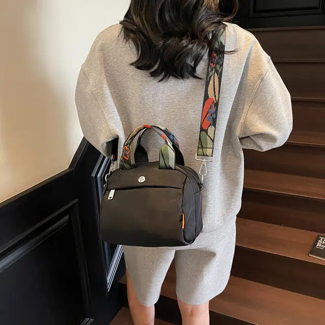 泰迪珍藏 休闲时尚百搭通勤 布 单肩斜挎手提包 常规 女款 多色