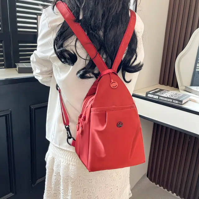 泰迪珍藏 日常通勤 尼龙 胸包 常规 女款 多色