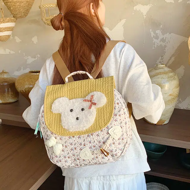泰迪珍藏 日系碎花卡通小狗通勤 尼龙布 双肩包 常规 女款 白色