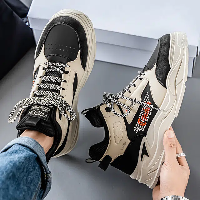 兰缪 英伦风工装时尚百搭休闲马丁靴 小个子厚底增高 轻便软底舒适 户外通勤工作鞋子 痞帅潮酷穿搭 减震包裹性耐磨 高帮 老爹鞋 男款