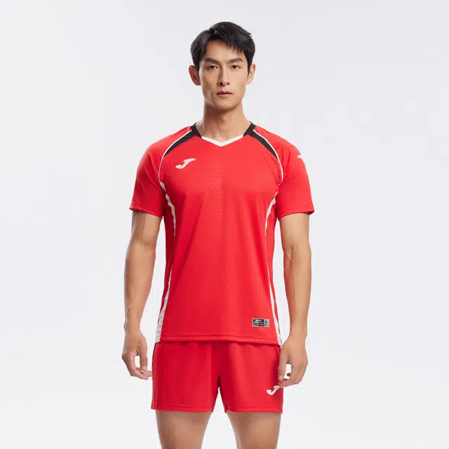 JOMA V