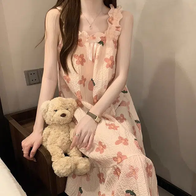 棉购 自带胸垫韩系碎花居家服可爱甜美无袖吊带睡裙 女款