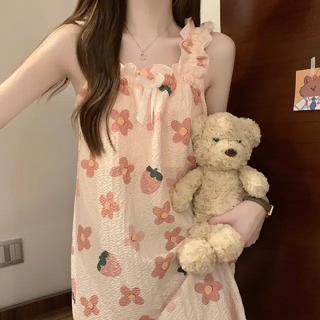 棉购 自带胸垫韩系碎花居家服可爱甜美无袖吊带睡裙 女款