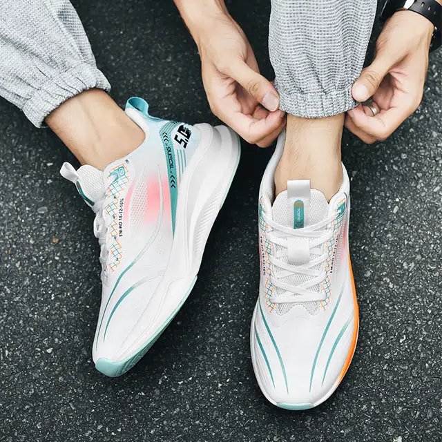 金迈王 超纤皮 舒适时尚潮流百搭 低帮 生活休闲鞋 男款