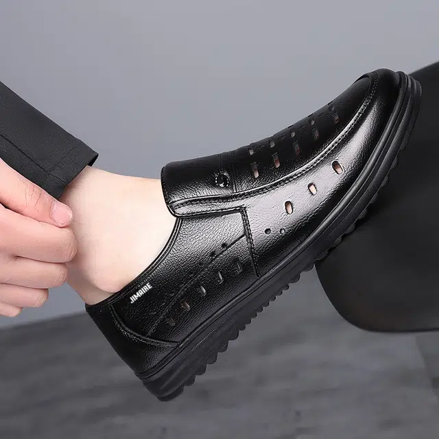 金迈王 头层牛皮 气质简约时尚通勤个性户外舒适 休闲鞋 男款