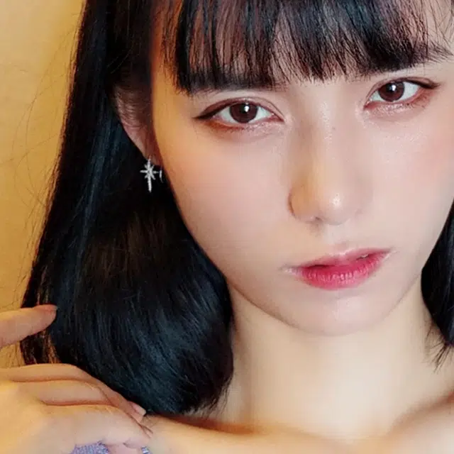 梦特娇 气质八芒星微镶电镀唯美 耳环 女