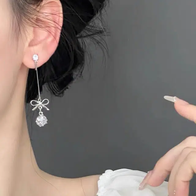 梦特娇 高级感小众甜美气质长款流苏蝴蝶结 合金 耳环 女款