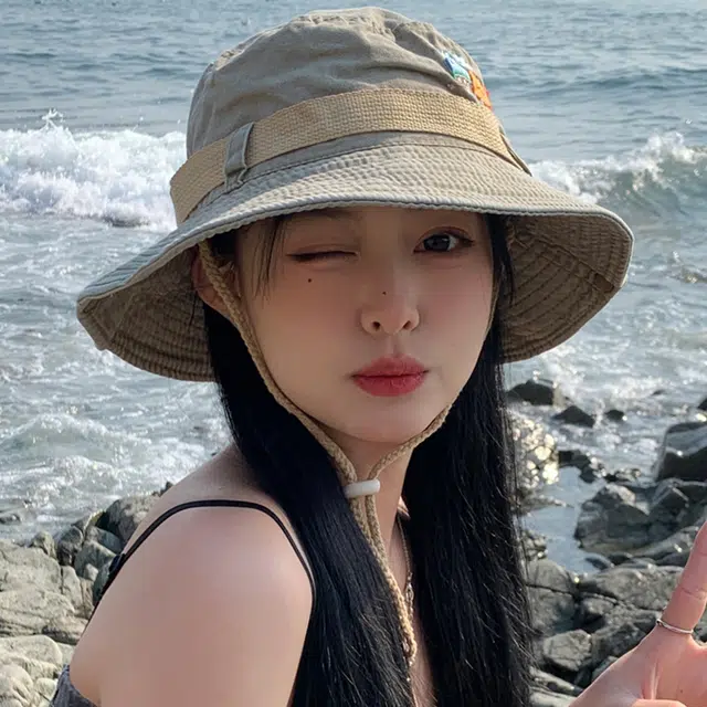 梦特娇 小火车刺绣水洗做旧春夏遮阳防晒 棉 渔夫帽 男女同款情侣款
