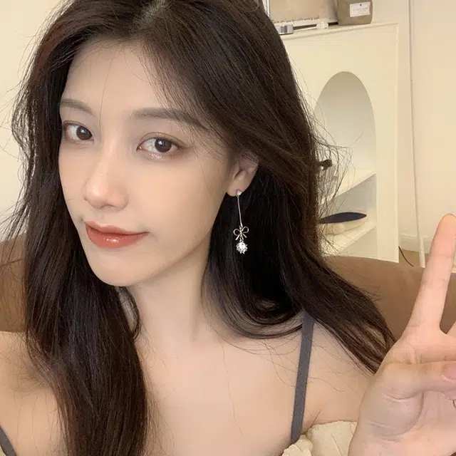 梦特娇 高级感小众甜美气质长款流苏蝴蝶结 合金 耳环 女款