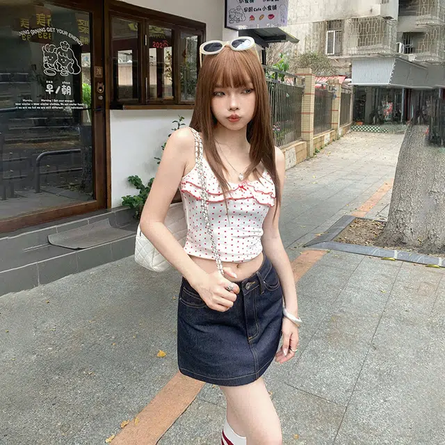 YICHEN aa