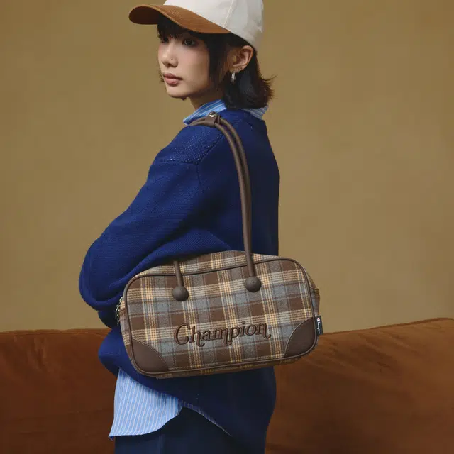 Champion Campus Briefcase 2.0 FW25 Logo