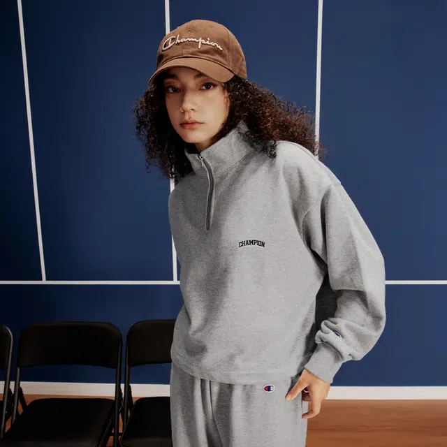 Champion WOMEN'S CASUAL SS24 Logo