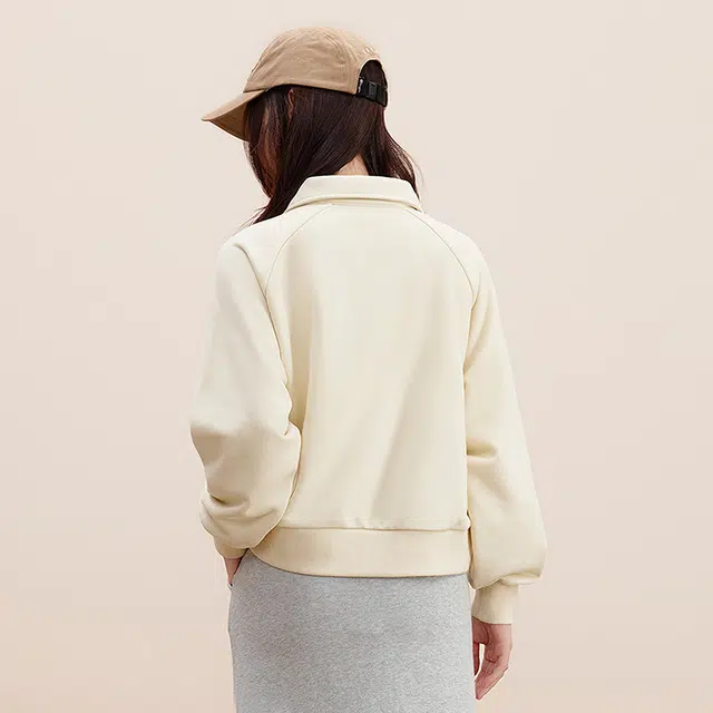 Champion FW24 WOMEN'S CASUAL Logo