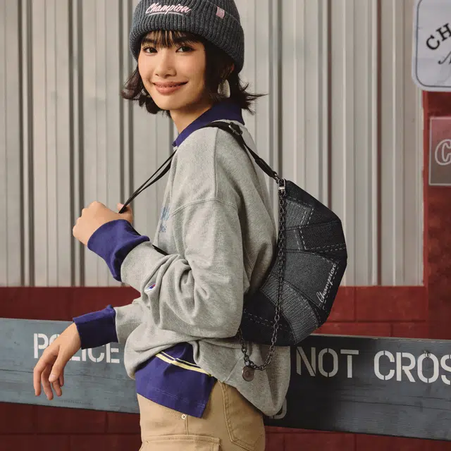 Champion Croissant Shoulder Bag Nano SS25
