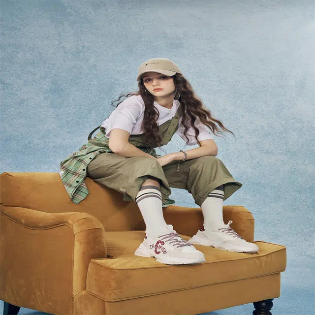 Champion Retro Sports CLogo