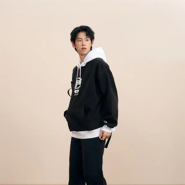 Champion FW24 field of play C-Logo