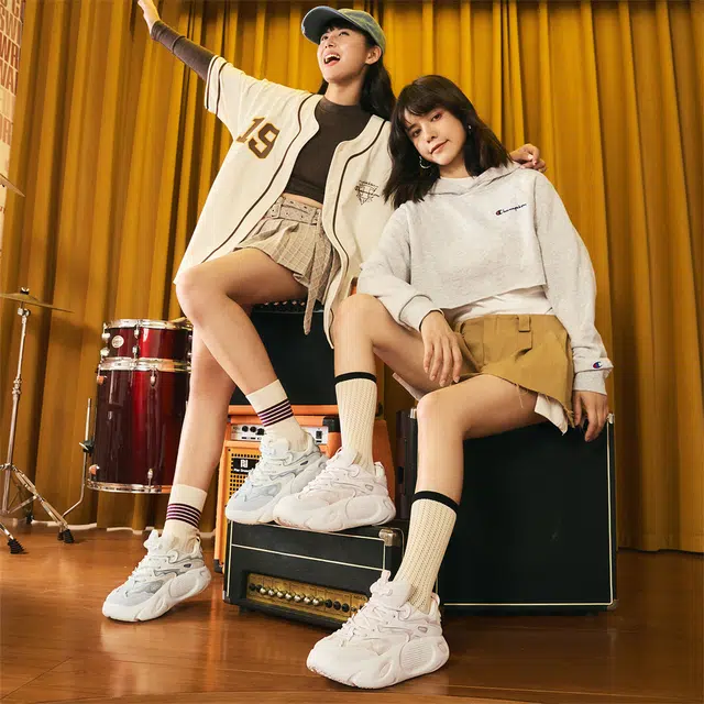 Champion Retro Sports