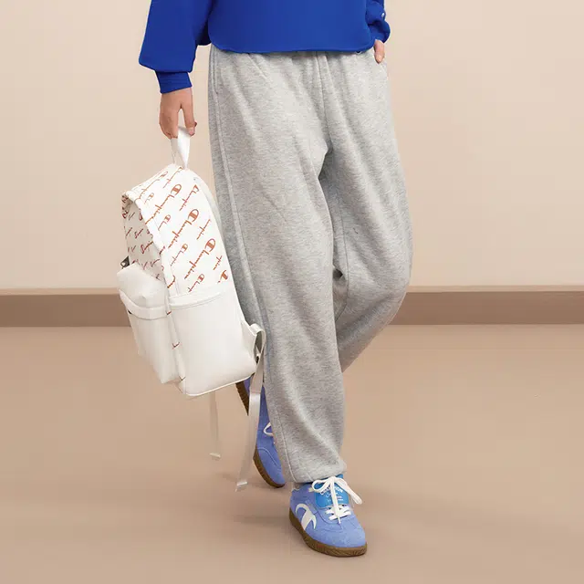 Champion FW24 WOMEN'S CASUAL Logo