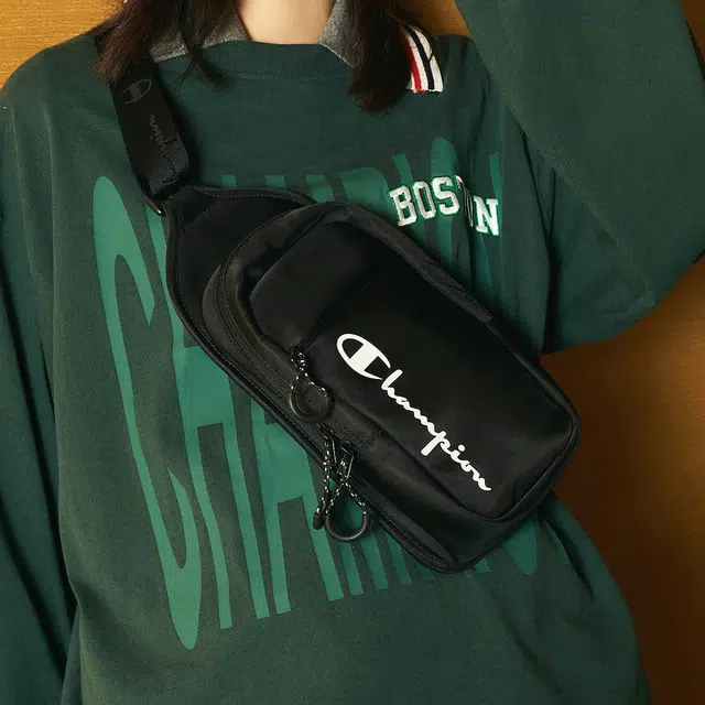 Champion Small Shoulder Bag