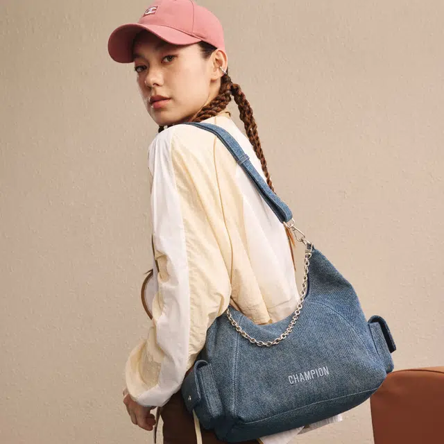 Champion CarryX Shoulder Bag SS25