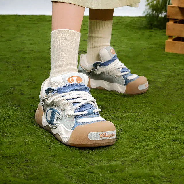 Champion AutoSkate V1