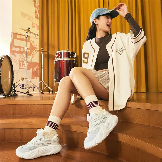 Champion Retro Sports