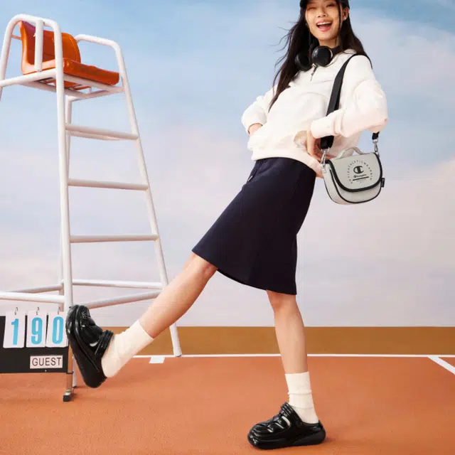 Champion EVA Sandal Yoshi 1 logo