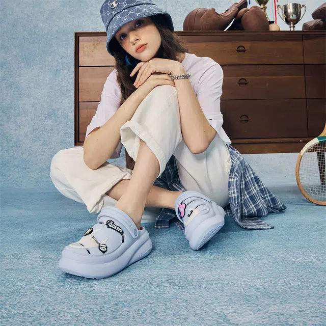 Champion Campus Sandal Yoshi 1 diy