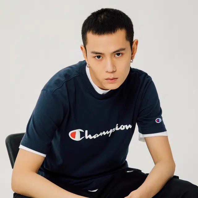 Champion LogoT
