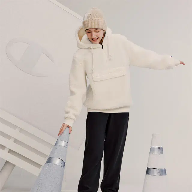 Champion FW23 Rochester Logo